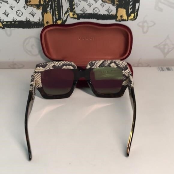 New Authentic ✨ Gucci GG0484S 006 – Oversized Havana Square Pink Mirror Lenses ✨ - Picture 8 of 12